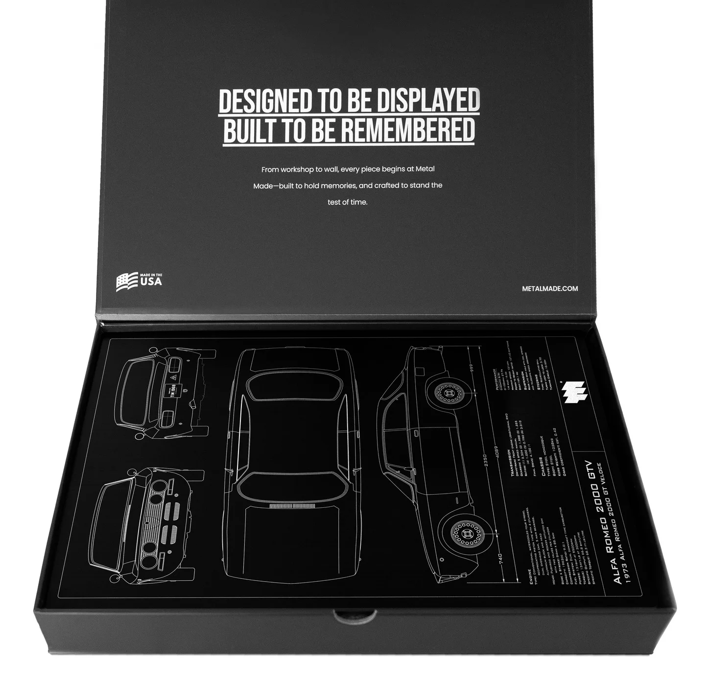 Alfa GTV 2000 1973, in the metal made gift box, portrait plate
